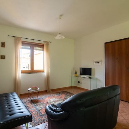 Appartamento In Centro Tortolì Buitenkant foto