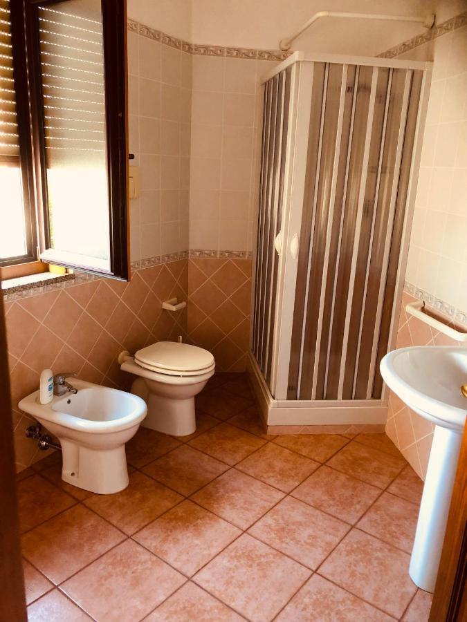 Appartamento In Centro Tortolì Buitenkant foto