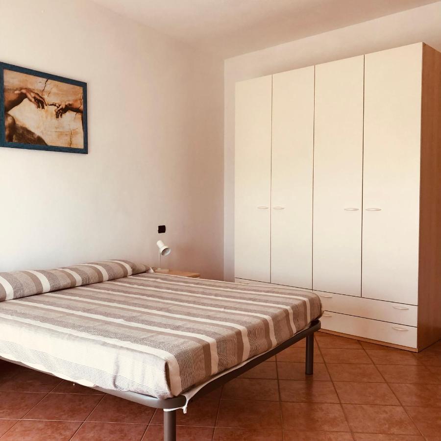 Appartamento In Centro Tortolì Buitenkant foto